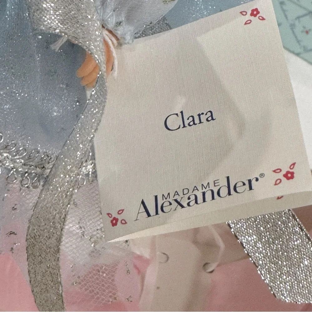 Madame Alexander 8-inch Clara 25330 Original Box and Hang Tag